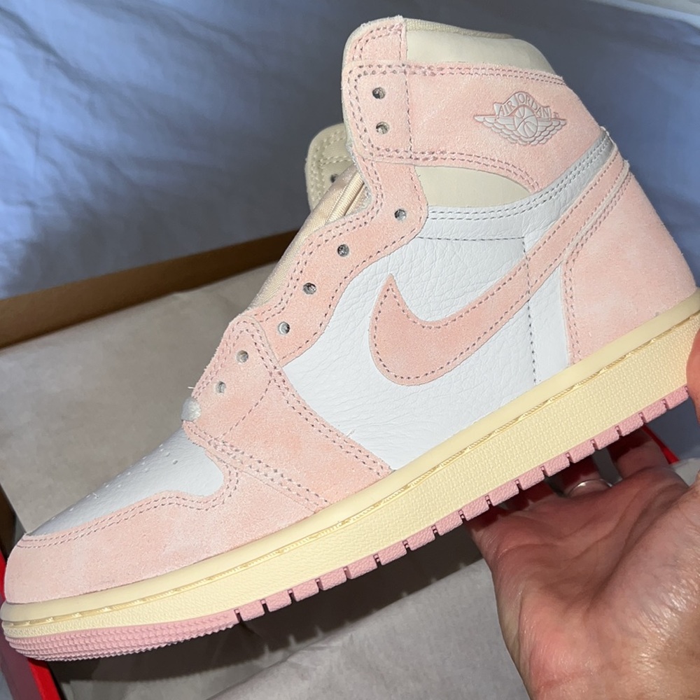Jordan 1 "Washed Pink"